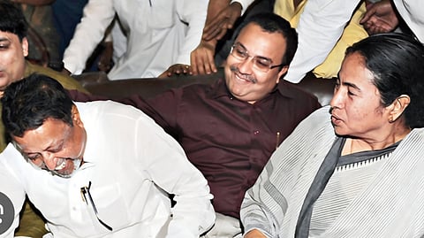 মুকুল রায়, কুণাল ঘোষ এবং মমতা ব্যানার্জি