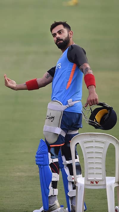 ಭಾರತದ ರನ್ ಮಷಿನ್ ಖ್ಯಾತಿಯ ವಿರಾಟ್ ಕೊಹ್ಲಿ ಅಗ್ರ ಕ್ರಮಾಂಕದಲ್ಲಿ ಆಡಲಿದ್ದಾರೆ. 117 ಪಂದ್ಯ ಆಡಿರುವ ಕೊಹ್ಲಿ, 4,037 ರನ್ ಗಳಿಸಿದ್ದಾರೆ. ಇದರಲ್ಲಿ 1 ಶತಕ ಹಾಗೂ 37 ಅರ್ಧಶತಕಗಳಿವೆ.