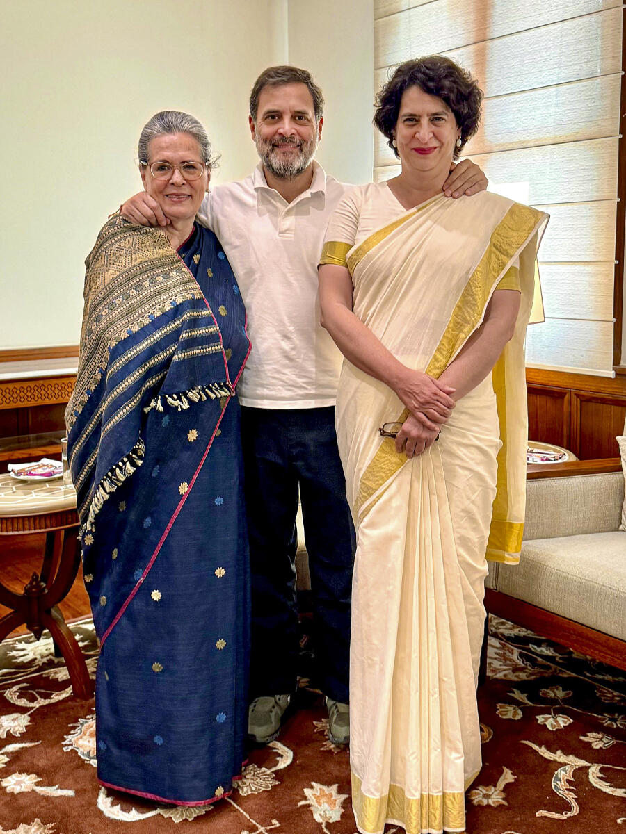 ಸೋನಿಯಾ ಗಾಂಧಿ, ರಾಹುಲ್ ಗಾಂಧಿ, ಪ್ರಿಯಾಂಕಾ ಗಾಂಧಿ