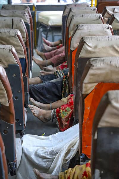 ಉತ್ತರ ಪ್ರದೇಶದ ಹತ್ರಾಸ್ ಕಾಲು ದುರಂತದ ಬೀಕರ ದೃಶ್ಯ