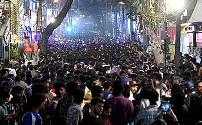 ಕೋರಮಂಗಲದಲ್ಲಿ ಹೊಸ ವರ್ಷಾಚರಣೆ