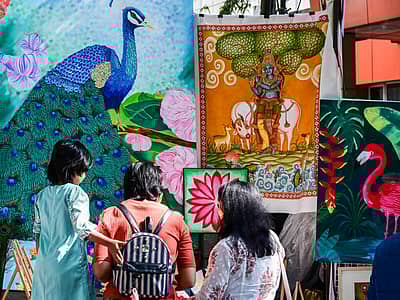 ಜಲವರ್ಣ, ಆ್ಯಕ್ರಿಲಿಕ್, ಮಧುಬನಿ, ತೈಲವರ್ಣ, ಡಿಜಿಟಲ್ ಪೇಂಟಿಂಗ್, ತಂಜಾವೂರು ಶೈಲಿ, ರಾಜಸ್ಥಾನಿ ಶೈಲಿ, ಕಾಫಿ ಪೇಂಟಿಂಗ್, ಮಂಡಲ ಕಲೆ, ಕಲಾಂಕಾರಿ ಕಲೆ ಗಮನ ಸೆಳೆದವು