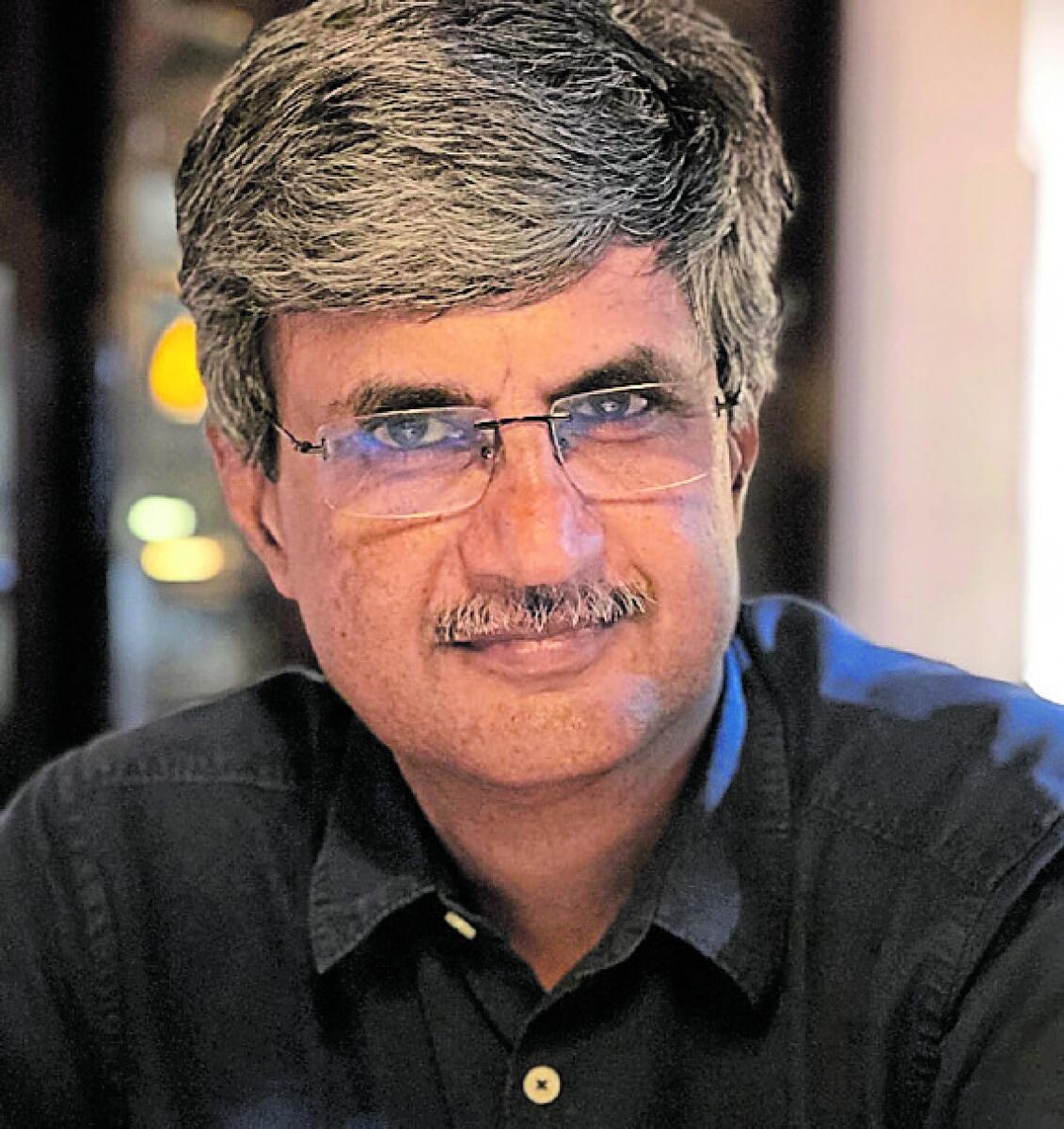 ಡಾ.ಬಿ.ಶ್ರೀನಿವಾಸ ಕಕ್ಕಿಲ್ಲಾಯ, ವೈದ್ಯ