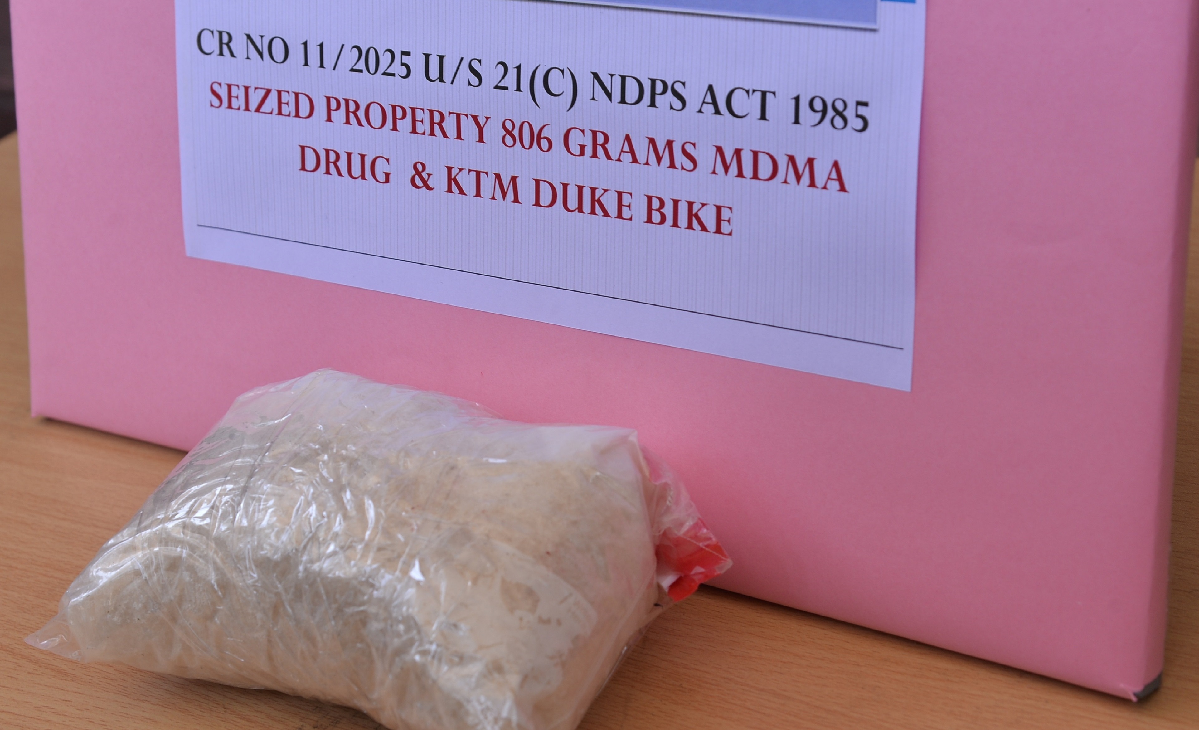 ಕಳೆದ ಮಾರ್ಚ್ನಲ್ಲಿ ಡ್ರಗ್ ಪೆಡ್ಲರ್ನಿಂದ ವಶಪಡಿಸಿಕೊಂಡಿದ್ದ ₹ 50 ಲಕ್ಷ ಮೊತ್ತದ 806 ಗ್ರಾಂ ಎಂಡಿಎಂಎ ಮಾದಕ ವಸ್ತು