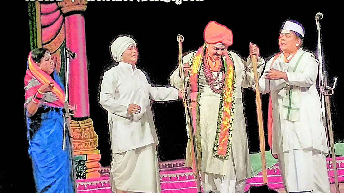 ‘ಪುಟ್ಟರಾಜ ಗವಾಯಿ’ ನಾಟಕದ ಸನ್ನಿವೇಶ