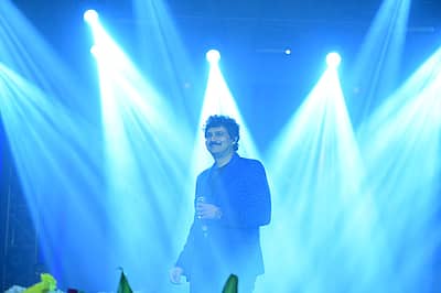 ಶ್ರೀರಂಗಪಟ್ಟಣ ದಸರಾ ಕಾರ್ಯಕ್ರಮದಲ್ಲಿ ಮೊದಲ ದಿನವಾದ ಗುರುವಾರ ಹಿನ್ನೆಲೆ ಗಾಯಕ ರಾಜೇಶ್ ಕೃಷ್ಣನ್ ಮತ್ತು ತಂಡ ಸಂಗೀತ ಕಾರ್ಯಕ್ರಮ ನಡೆಸಿಕೊಟ್ಟಿತು. ರಾಜೇಶ್ ಅವರ ಸುಮಧುರ ಗಾಯನಕ್ಕೆ ಪ್ರೇಕ್ಷಕರು ಮನಸೋತರು