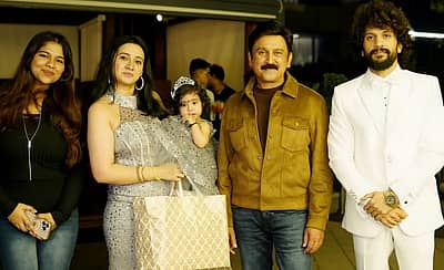 ನಟ ಭುವನ್ ಪೊನ್ನಣ್ಣ ಹಾಗೂ ಹರ್ಷಿಕಾ ಪೂಣಚ್ಚ ಮಗಳ ಹುಟ್ಟುಹಬ್ಬಕ್ಕೆ ಸಿನಿಮಾ ತಾರೆಯರು, ರಾಜಕಾರಣಿಗಳು ಹಾಗೂ ಗಣ್ಯರು ಭಾಗಿಯಾಗಿದ್ದರು.