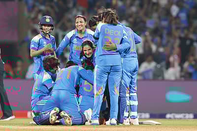 ಮಹಿಳಾ ಏಕದಿನ ಕ್ರಿಕೆಟ್ ಇತಿಹಾಸದಲ್ಲೇ ಅತಿ ಹೆಚ್ಚು ರನ್ ಬೆನ್ನಟ್ಟಿದ ದಾಖಲೆಗೆ ಭಾರತ ಭಾಜನವಾಗಿದೆ.