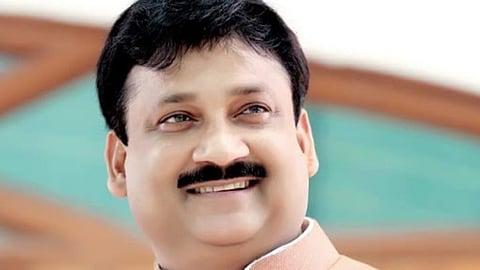 पूर्व विधायक दीपनारायण सिंह यादव ने लगाए वर्तमान भाजपा विधायक जवाहर राजपूत पर आरोप कर रहे हैं फर्जी शिकायतें