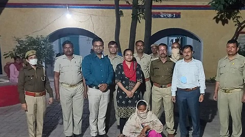 प्रवर्तन अभियान के तहत दिनाँक 29.10.2021 को डेरा नयाखेड़ा में दबिश दी गई