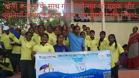 खेलो बनारस प्रतियोगिता के समय संपूर्णानंद स्टेडियम सिगरा युवाओ में गंगा महोत्सव का गंगा प्रहरी ने मचाया धूम