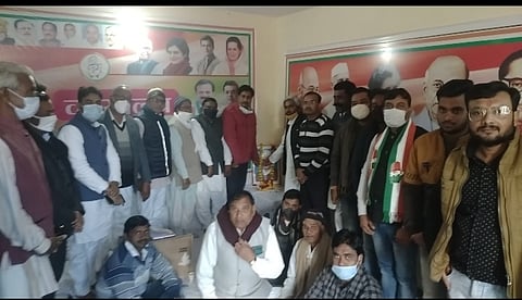 जिला कांग्रेस ने मनाई पूर्व प्रधानमंत्री लाल बहादुर शास्त्री की पुण्यतिथि