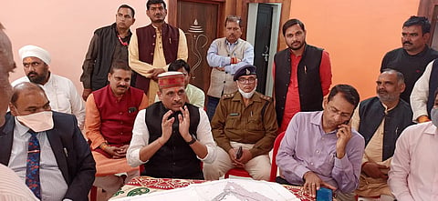 रतनगढ़ माता मंदिर के रतनगढ़ माता मंदिर के विकास कार्यो की समीक्षा