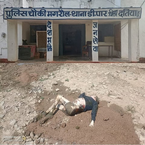 सिंध नदी में तैरता मिला अज्ञात व्यक्ति का शव