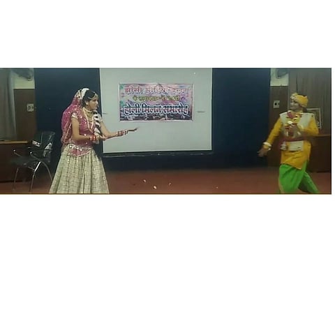 झांसी मिडिया क्लव ने धूमधाम से मनाया आठवां होली मिलन समारोह