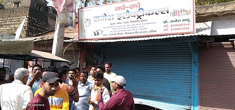 कोतवाली थाना क्षेत्र में चोरों ने बनाया इलैक्ट्रोनिक दुकान को निशाना