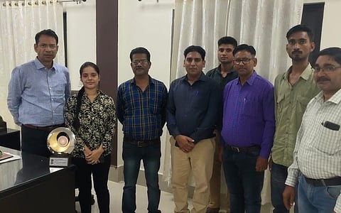 दतिया को प्रधानमंत्री एक्सीलेंस अवॉर्ड मिलने पर कलेक्टर, महिला बाल विकास अधिकारी व जिला टीकाकरण अधिकारी का स्वैच्छिक संगठनों ने किया स्वागत