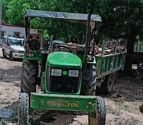 वन विभाग की अवैध खनन पर कार्रवाई