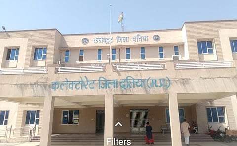 प्रशिक्षण में अनुपस्थित रहे मतदान कर्मियों को विशेष प्रशिक्षण मंगलवार को अनुपस्थित कर्मचारियों को मिलेगे नोटिस