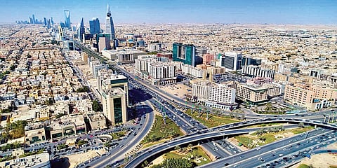 قيمة الإيجار 1.3 مليون ريال في السنة، و32 مليونًا خلال 23 سنة مع الزيادة 10% كل 5 سنوات