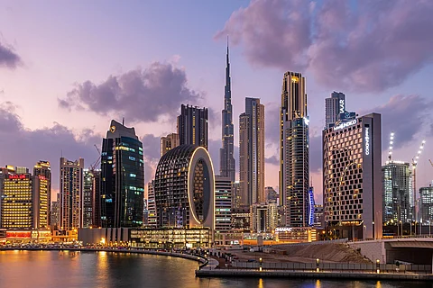 حكومة دبي تحرص على تحقيق نقلةٍ نوعيةٍ في مناطق إسكان المواطنين