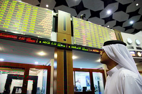 شهدت البورصات الخليجية تباينًا في نتائج الشركات العقارية المُدرجة