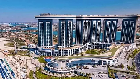 مدينة العلمين الجديدة في الساحل الشمالي بمصر