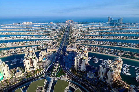 نخلة جميرا تتصدَّر سوق العقارات الفاخرة بدبي