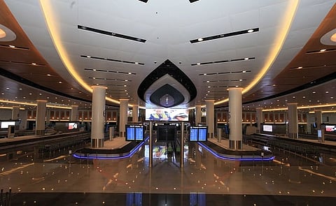 مطار مسقط الجديد