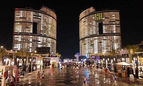 "نورث سكوير مول" بمدينة العلمين الجديدة بمصر