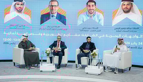 خلال الجلسة الحوارية