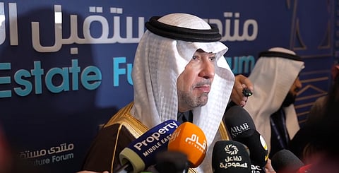 وزير البلديات والإسكان ماجد الحقيل على هامش منتدى مستقبل العقار