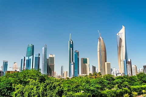 أبراج شاهقة في العاصمة الكويت