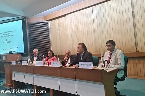 India need not wait for Green Hydrogen, can start producing blue: RK Malhotra
