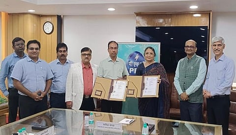 PFC signs MoU with KGMU for underprivileged cancer patients