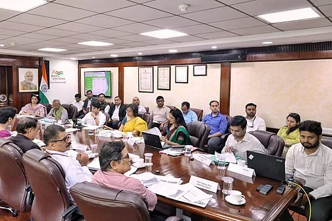 Jyotiraditya Scindia holds discussion with various task forces to boost green steel production