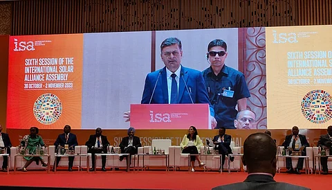 RE sources can meet 65% of world's power supply, 90% by 2050: RK Singh