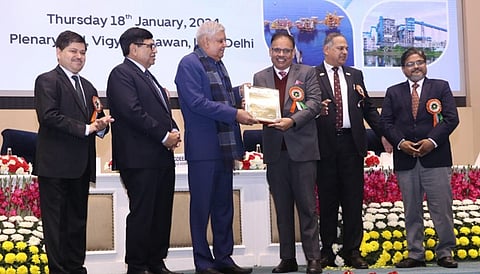 REC receives SCOPE Excellence Award from Vice President of India
