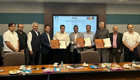 IREDA signs MoU with SJVN and GMR for 900 MW hydropower project in Nepal