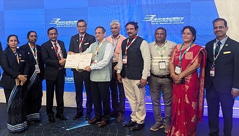 Suresh Kumar KV, Director (Marketing), BEL, and Dr Abhay A Pashilakr, Director, CSIR-NAL, display the MoU signed between BEL and CSIR-NAL at Aero India