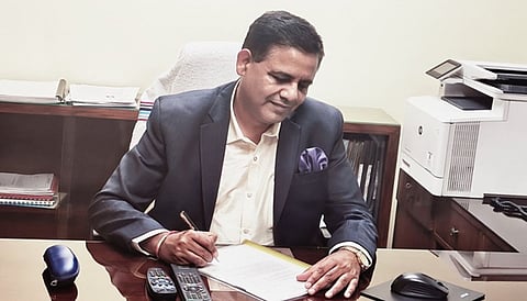 Dr Sanjeev Kumar Sinha assumes charge as Director (Operations) of HCL