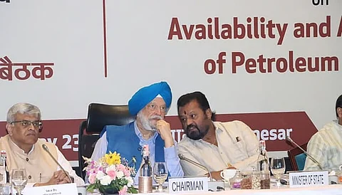 Oil companies incurred Rs 40,000-cr loss to keep LPG prices affordable last year: Puri