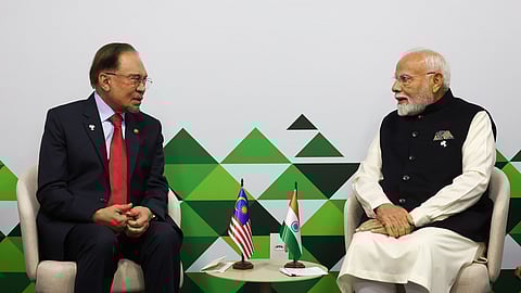 PM Modi discusses review of ASEAN-India FTA with Malaysian counterpart; holds talks with Cuban Prez