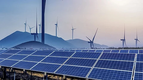 Cabinet lifts spending ceiling for NLCIL’s Rs 7,000-crore renewables drive