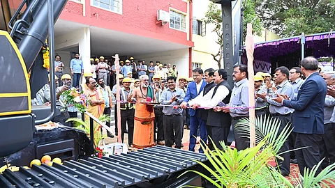 BEML unveils indigenously revamped excavator and loader solutions for next-gen infrastructure growth