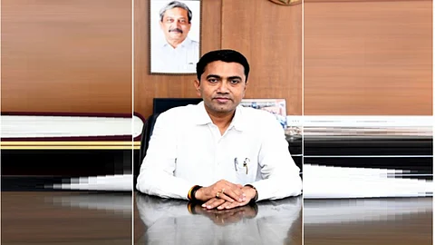 Alt="Ravi Dhawan (IAS)"