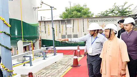 Chief Minister inaugurates Uttar Pradesh's 1st Green Hydrogen Plant in Gorakhpur