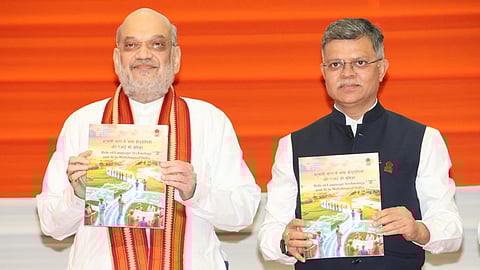 HUDCO receives Rajbhasha Kirti Award on Hindi Diwas