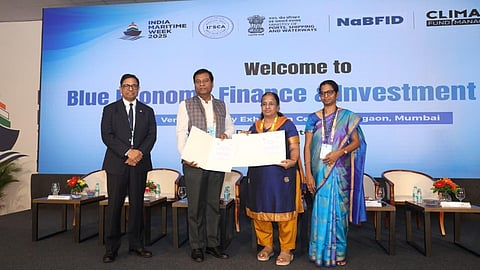 REC and SMFCL sign MoU to boost maritime infrastructure financing