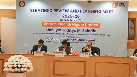 Scindia reviews BSNL’s Q3 performance, calls for focus on QoS, ARPU growth